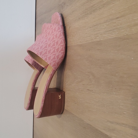 MICHAEL BY MICHAEL KORS - Woman - Pink - Heel main image 1
